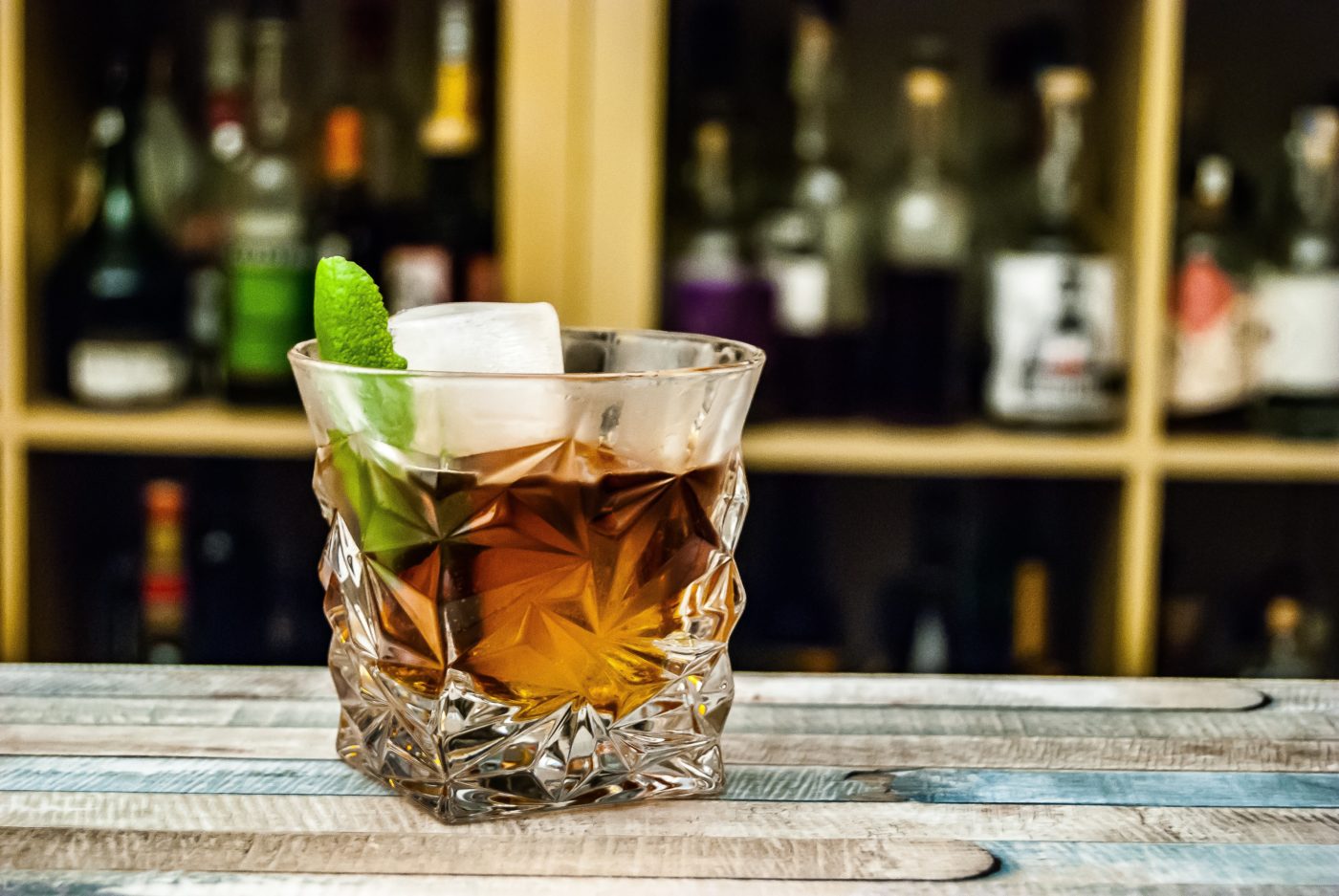 whisky whiskey glas eis bar eiswürfel selber machen